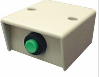 Pulsador de atracoContacto NA. 