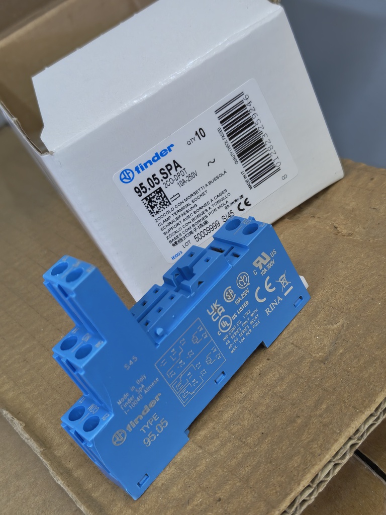 9505SPA ZÓCALO SERIE95